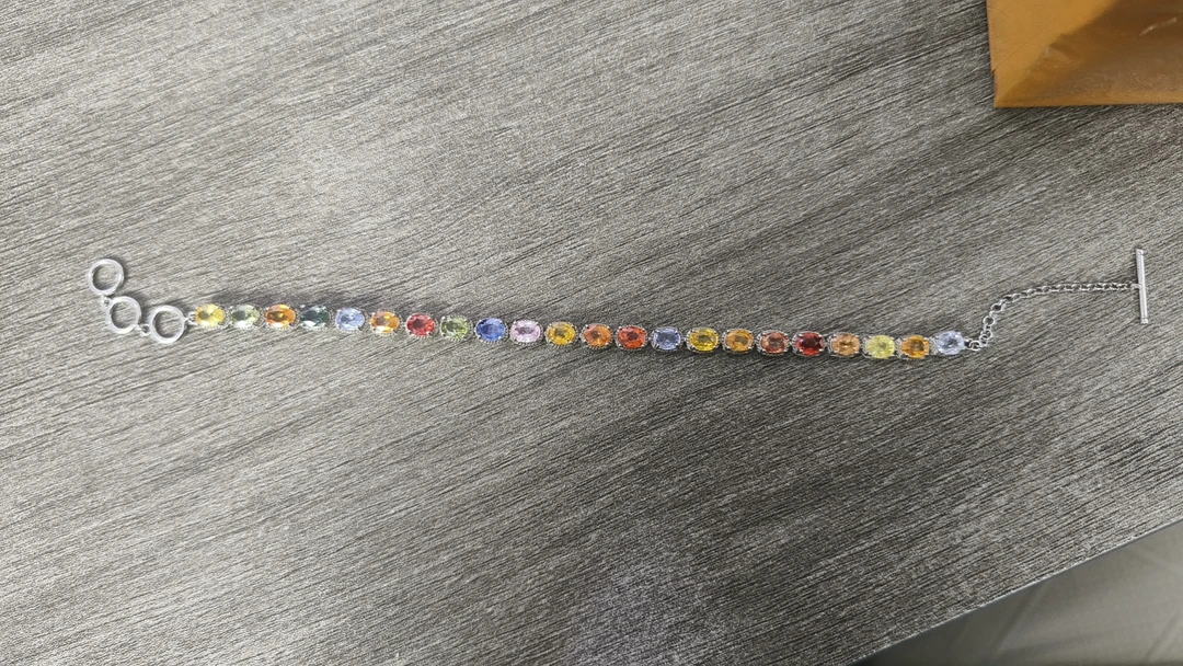 ［如一珠宝］彩色蓝宝石手链