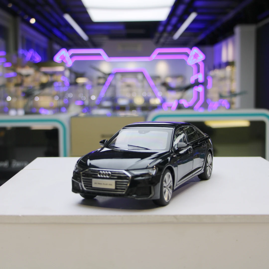 【收藏车模】1:18奥迪A6 车模 合金汽车模型收藏车模 礼品摆件