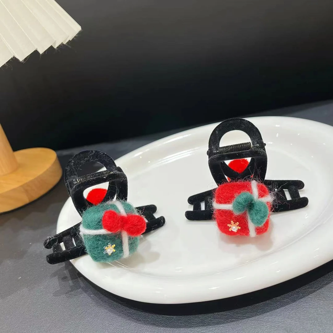 雏奇精选  黑丝绒圣诞礼物抓夹H01