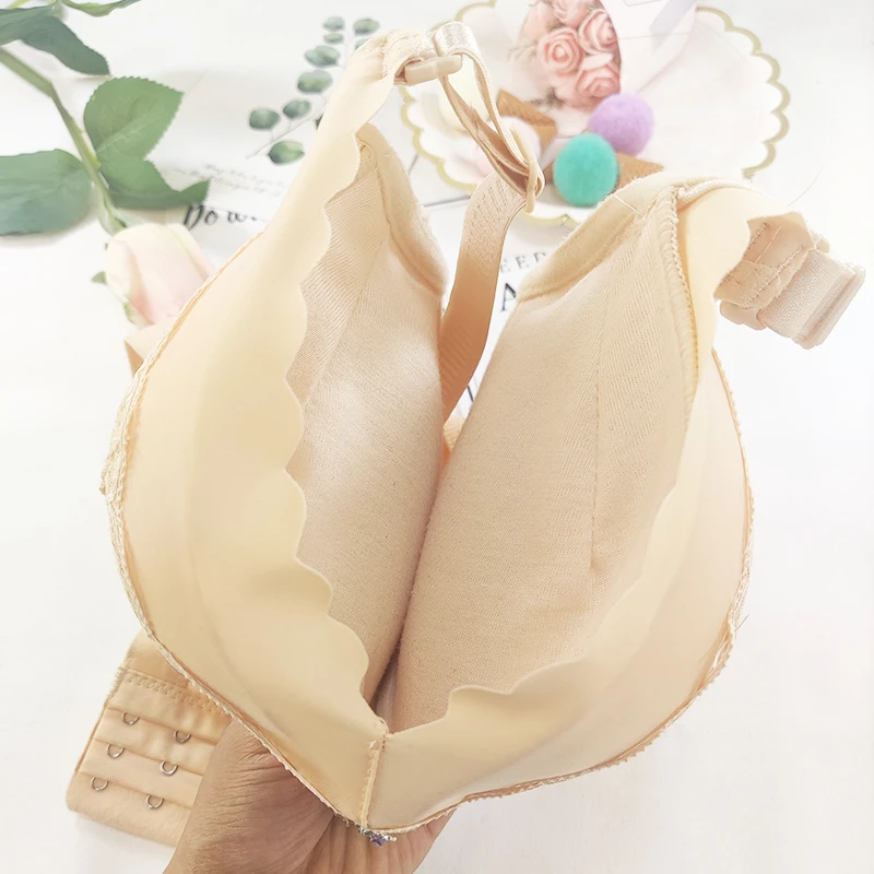 特厚胸罩 加厚文胸超厚12cm聚拢10cm内衣女小胸无钢圈上托显大