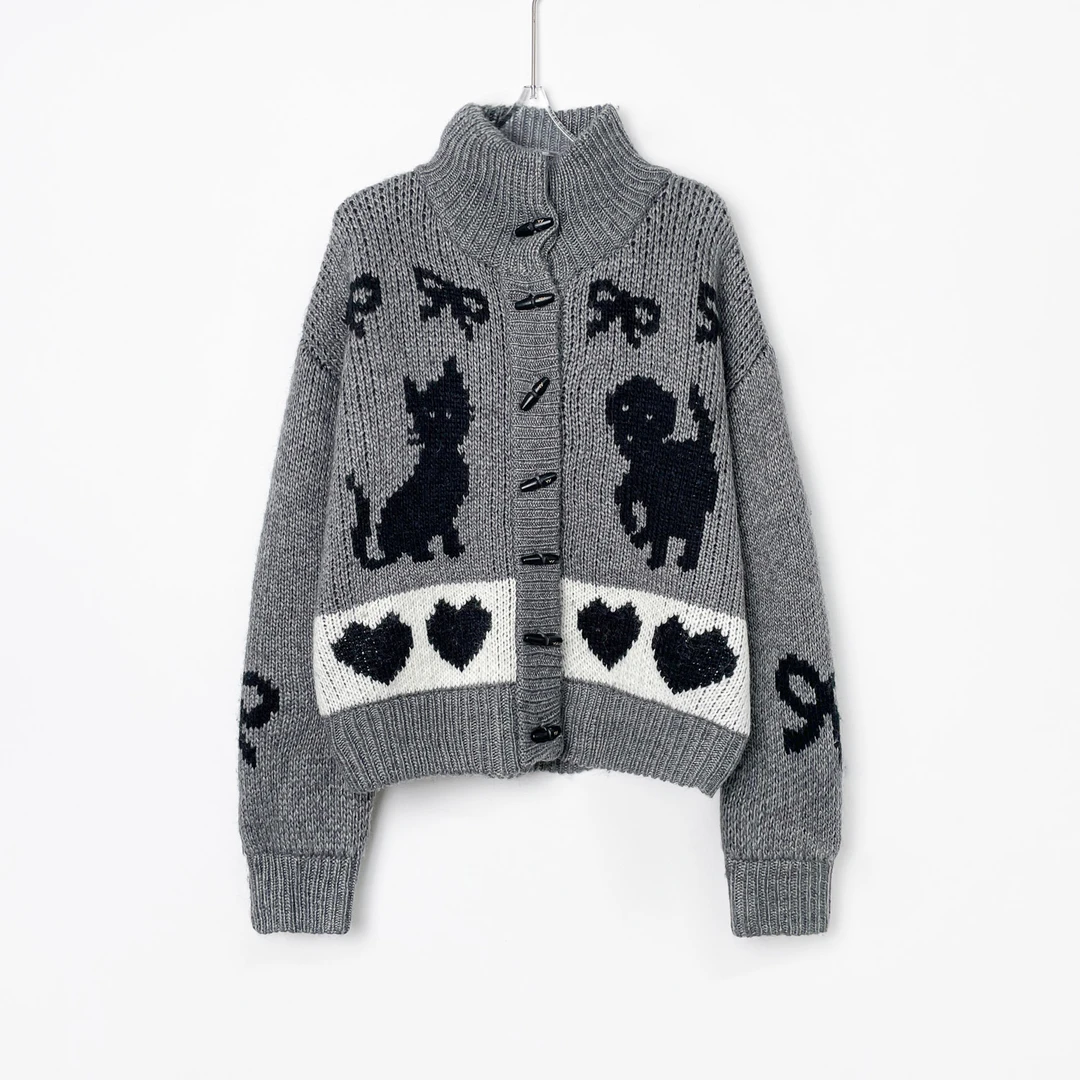 “冬季恋歌”厚实羊羊混纺猫咪提花开衫毛衣 XIAOP-Z8842