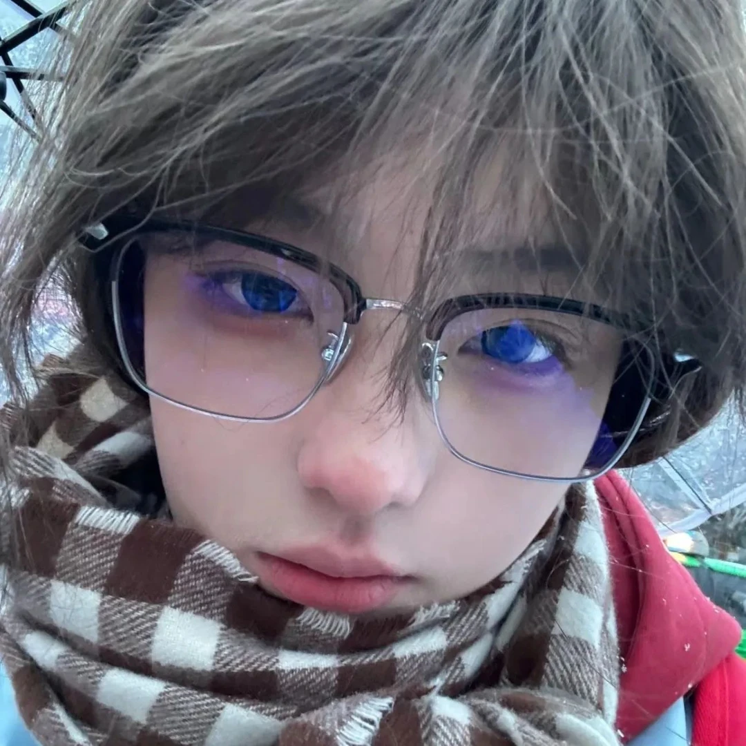 斯文素颜半框近视眼镜女学生高颜值百搭防蓝光可配度数显瘦平光镜