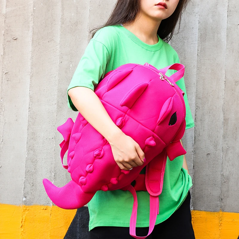 新款创意怪兽卡通可爱糖果色3D恐龙双肩包个性男女变色龙双肩背包