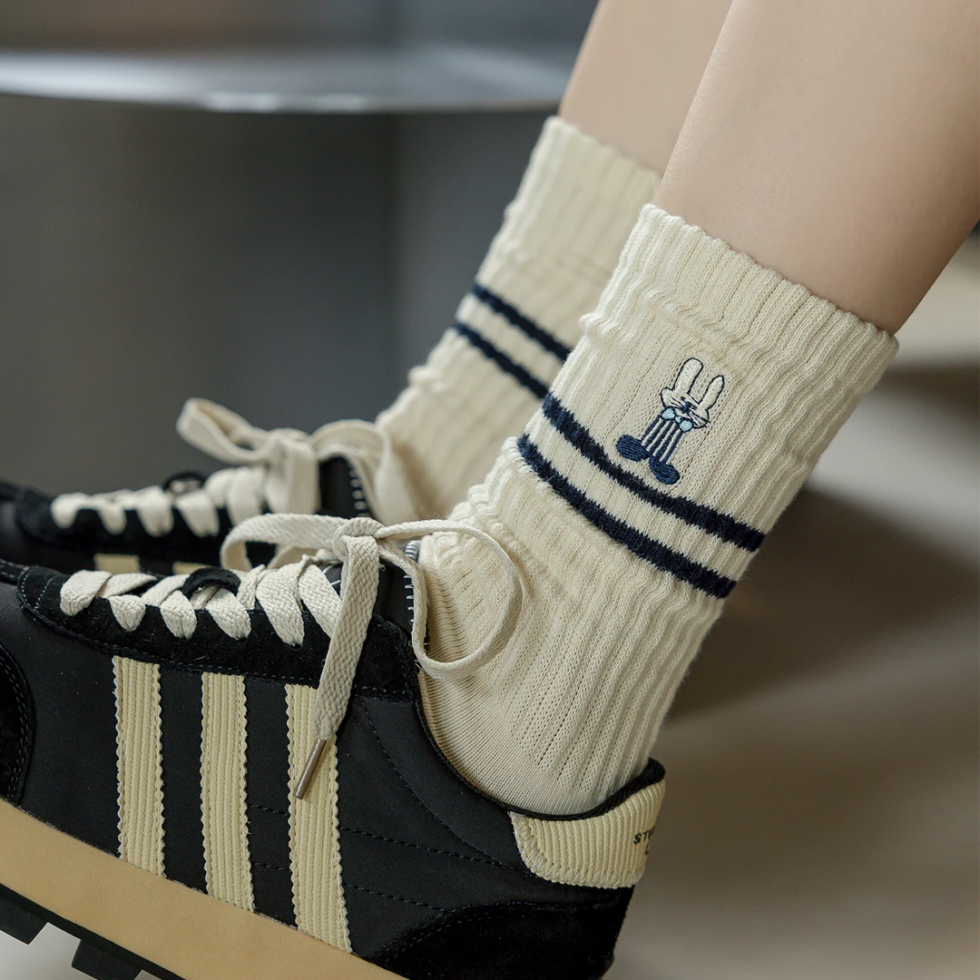 杭臻兔子刺绣袜子女夏季薄款中筒袜棉袜2025新款日系春秋长堆堆袜