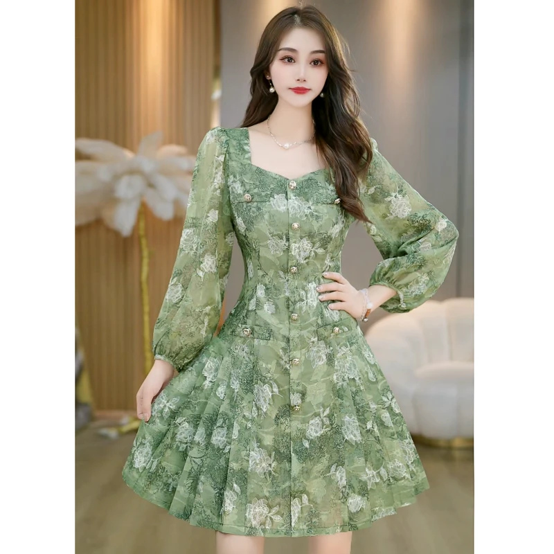 【青柠加冰】法式气质提花方领a字收腰显瘦连衣裙C5542