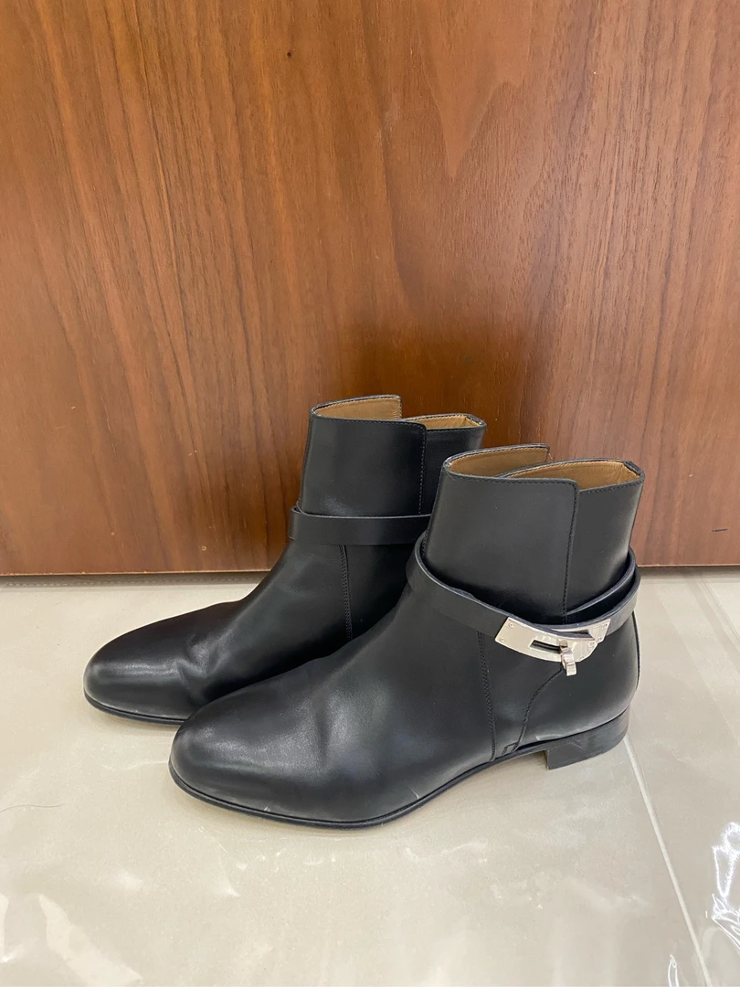 95新 Hermes/爱马仕 爱马仕 Kelly 黑银短靴 脚感舒适 36码