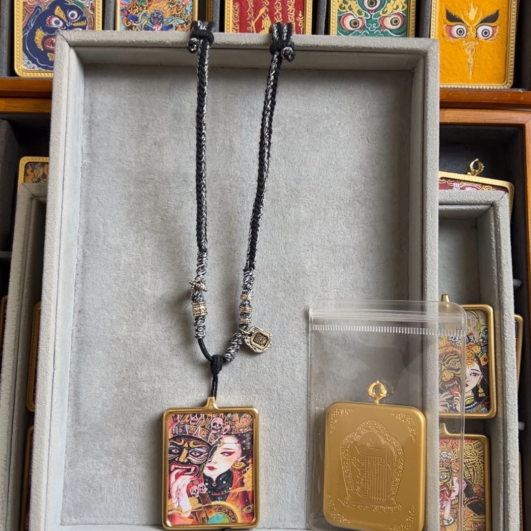 吊坠暴****女单面前世今生铜壳定制