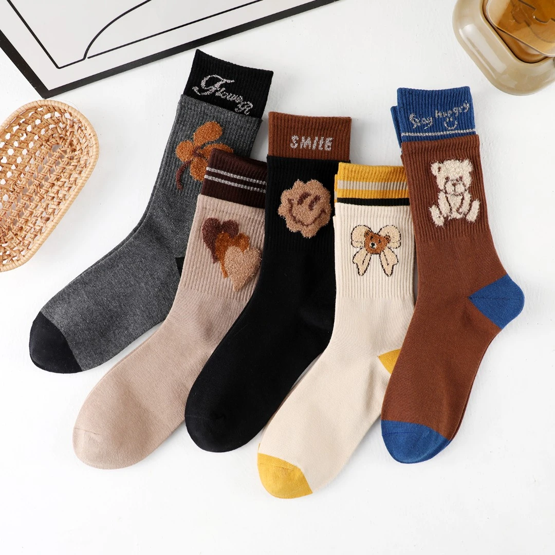 秋冬新款纯棉拼色植绒设计袜子中筒袜女袜女士长袜ins日系棉袜