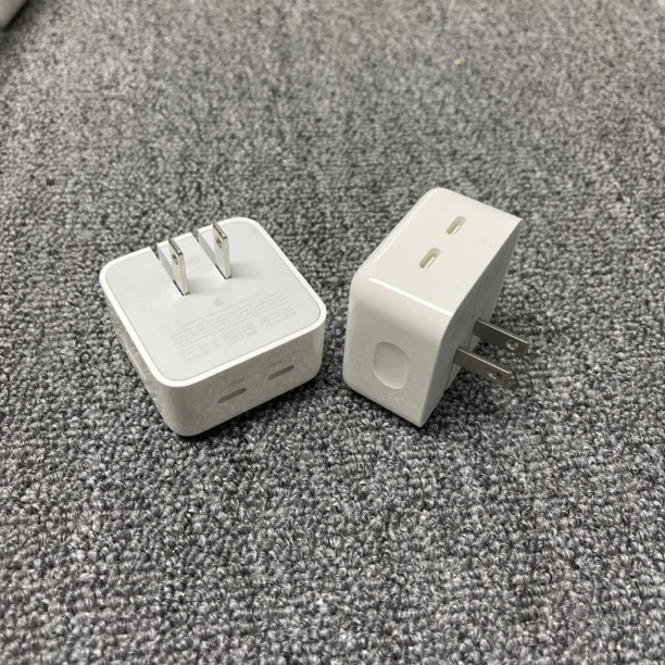 9新  Apple/苹果 35W 双 C口充电器原装正品手机iPad电脑通用美规