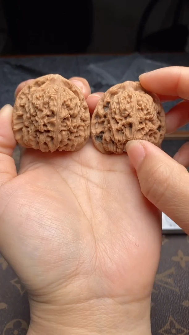 【闪购商品】桃核把件w202号42尺南疆