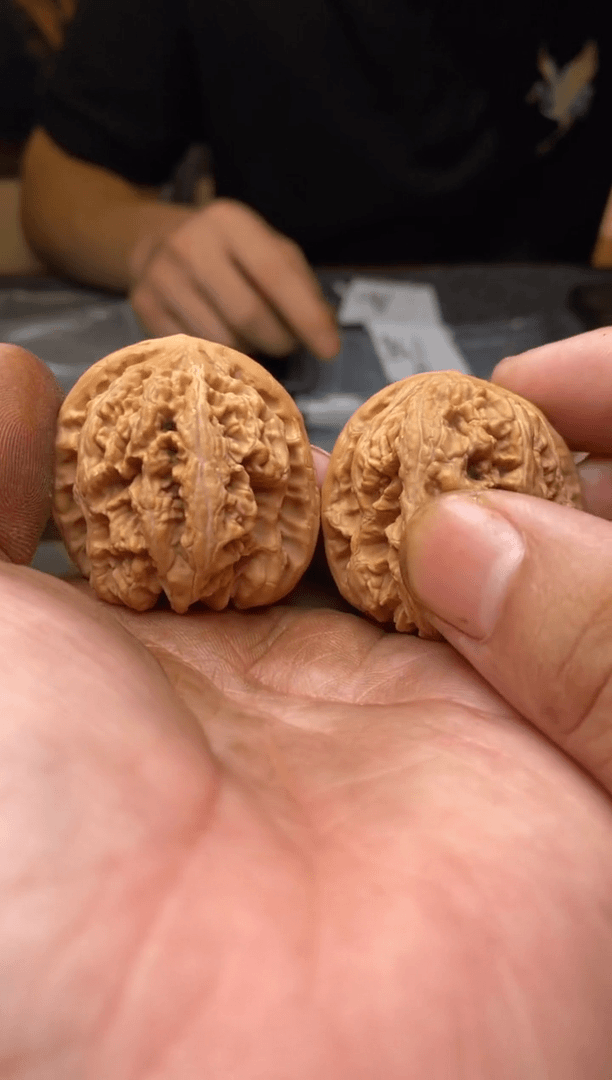 【闪购商品】桃核把件B138号40尺粗筋