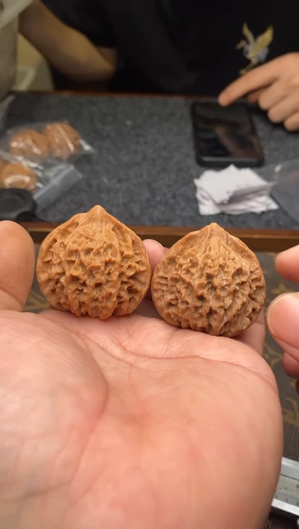 【闪购商品】桃核把件B120号42尺灯笼