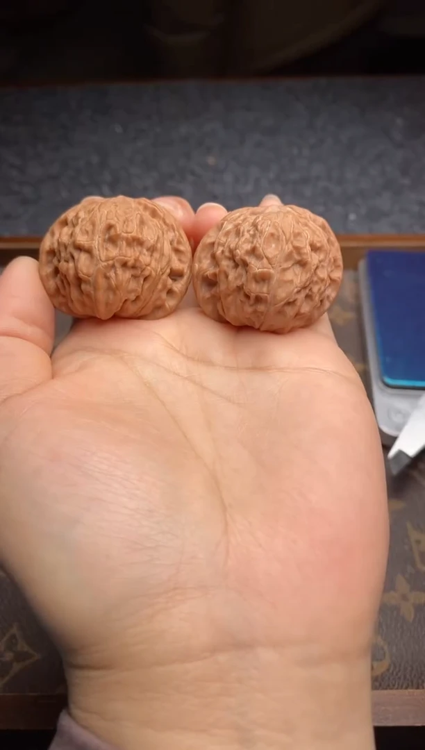 【闪购商品】桃核把件w185号38尺磨盘