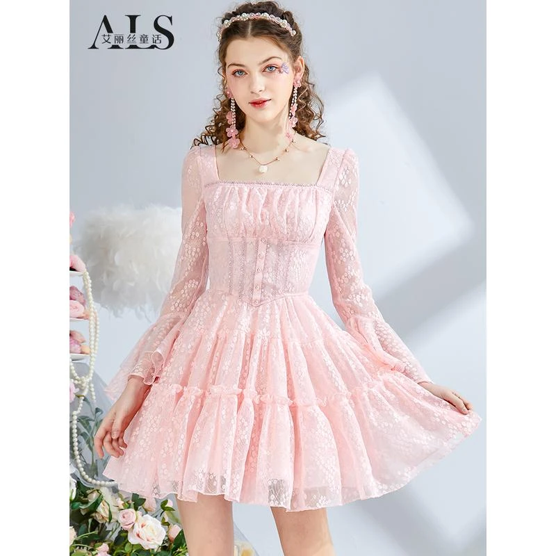 艾丽丝2024秋季新款甜美红色蕾丝连衣裙粉色刺绣方领短款仙女
