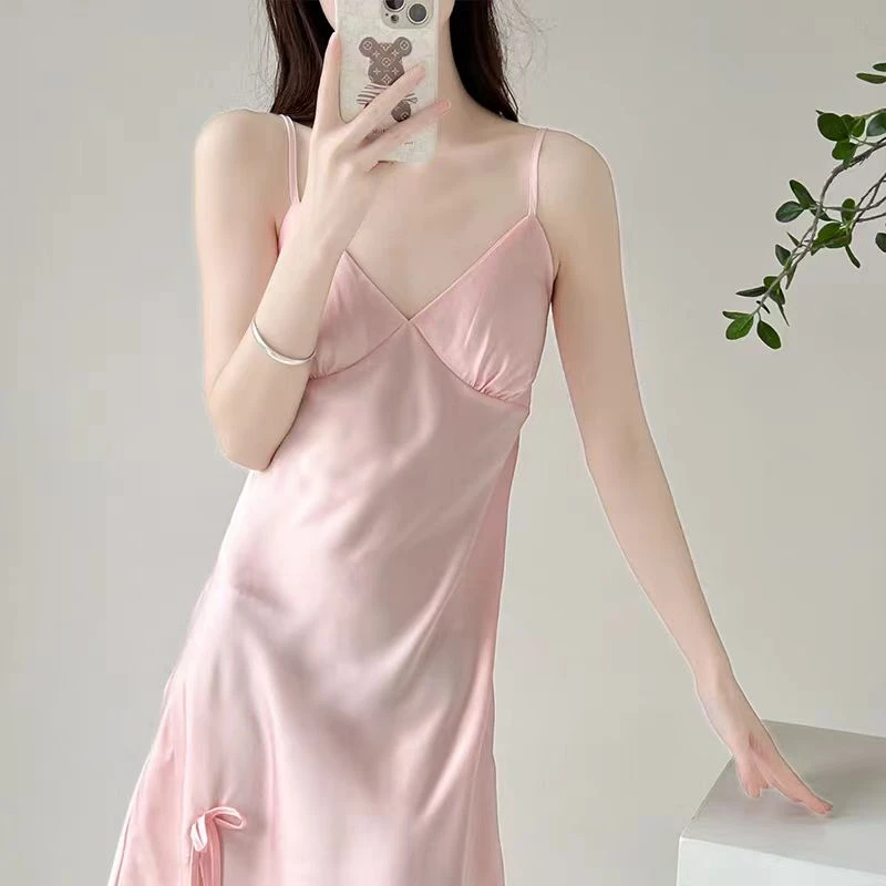 桃桃诗语纯色净版气质夏季睡裙女薄款冰丝绸年新款吊带性感睡衣
