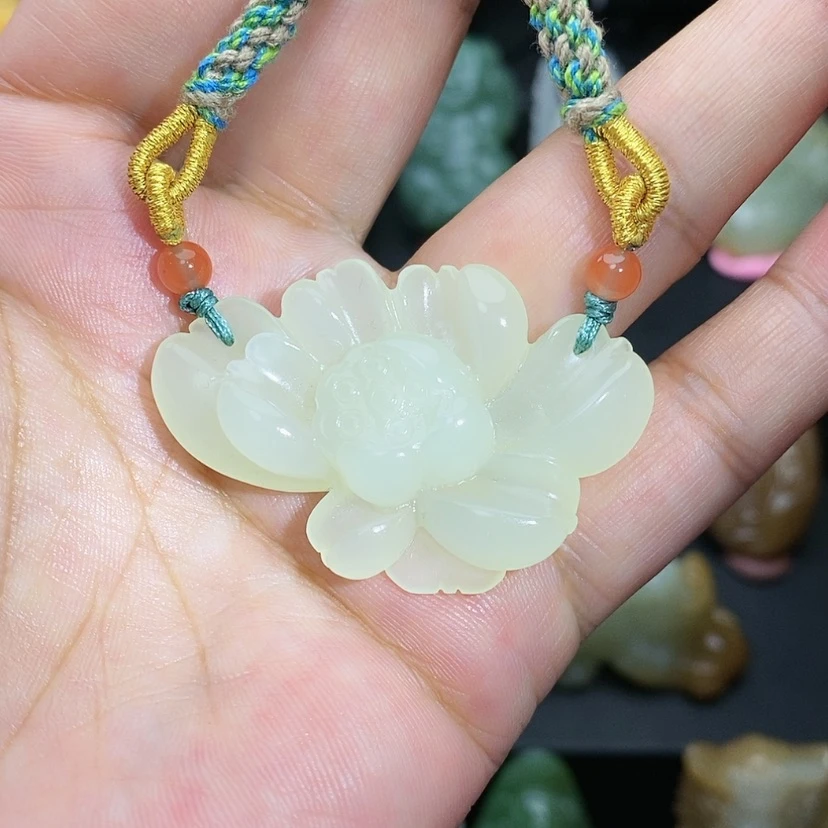 【闪购商品】和田玉颈饰未镶嵌