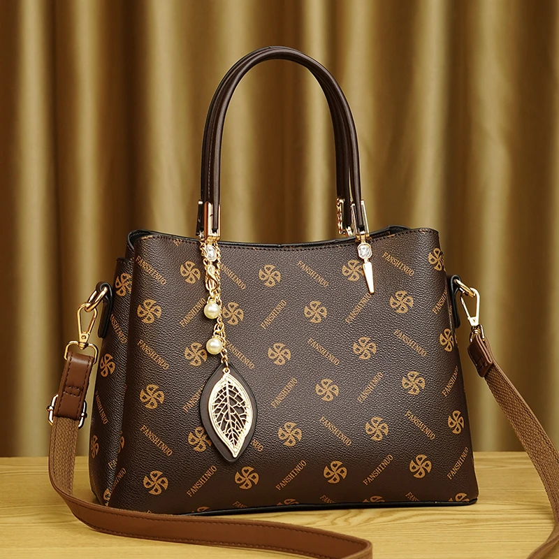 2025年新款时尚气质软皮百搭洋气秋冬新款包大气斜挎包手提单肩包