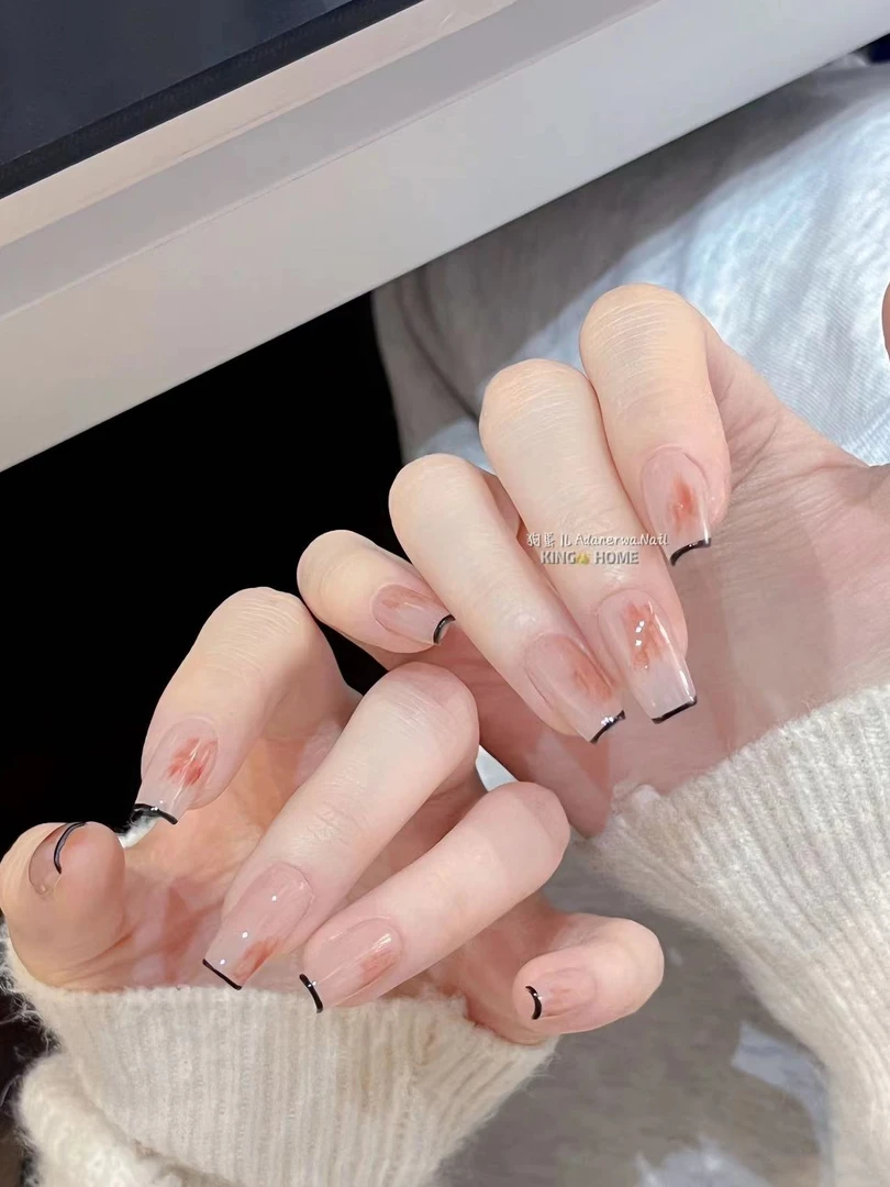 Q398【南法奶酪】纯手工！晕染+极细窄边穿戴甲 上手嘎嘎自然