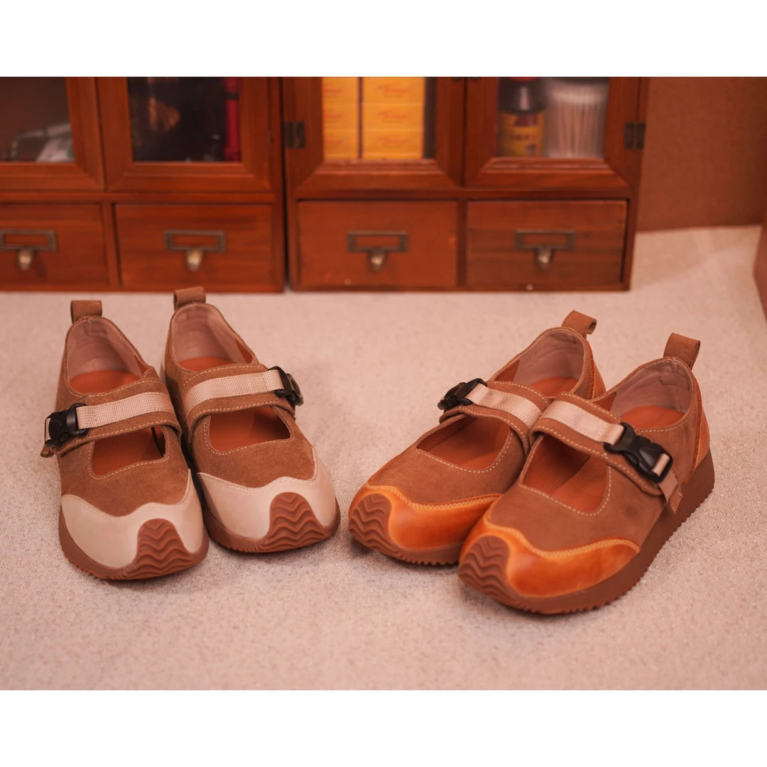 3303-38春夏2024新款真皮复古百搭舒适圆头软底平跟文艺妈妈鞋