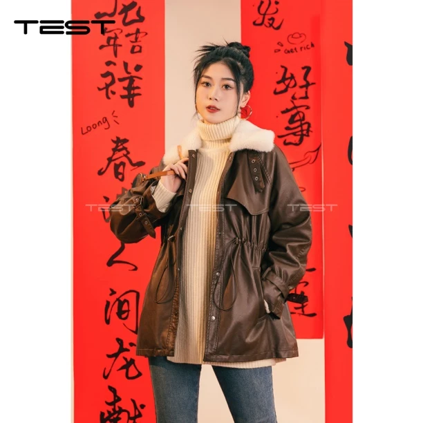 2234164 湖南 她之蝶 24冬 派克服