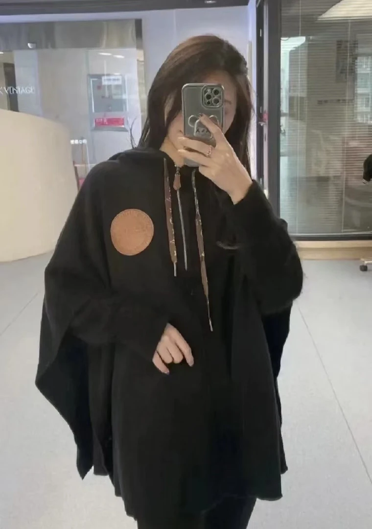 Louis Vuitton 路易威登 羊绒混纺斗篷黑色 L码 99新 001884
