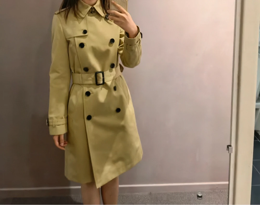 burberry 浅卡其长款风衣 38码 99新 001867