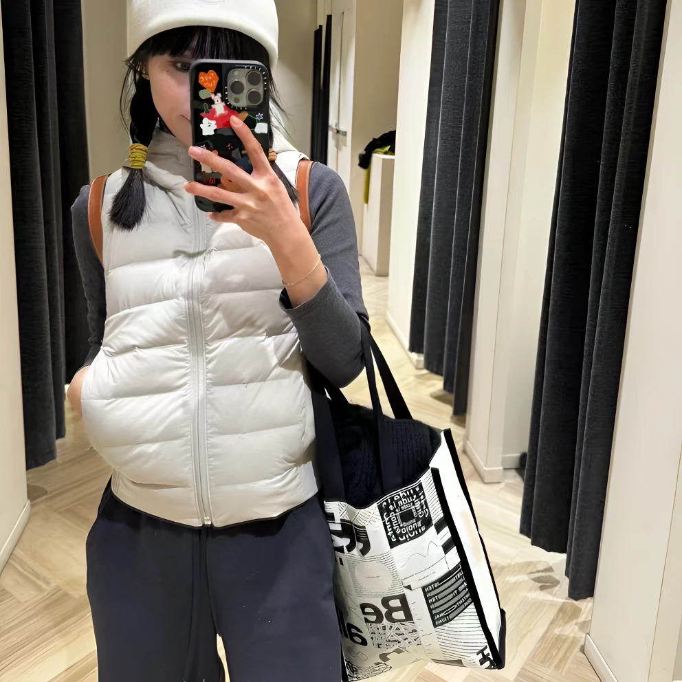 秋冬短款连帽马甲轻薄修身时尚百搭坎肩运动外套女DAW156