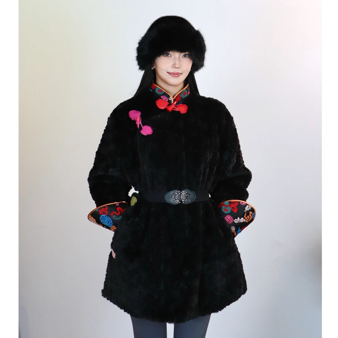 【蒙之艺】冬季黑色毛毛拼接马蹄袖蒙古族元素蒙古袍短袍外套