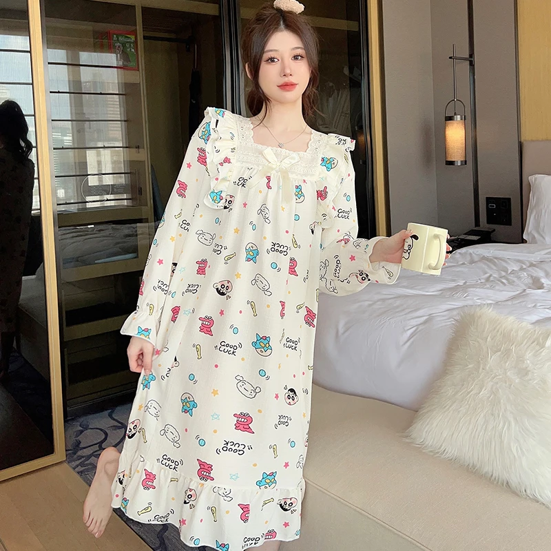 趣味睡裙女长款春秋季长袖甜美卡通蜡笔小新宽松大码家居服套装