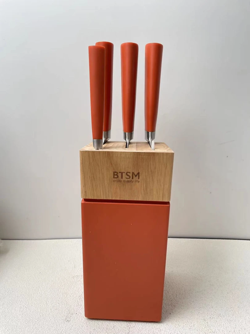 【品牌尾单】厨房五件橡胶木刀座