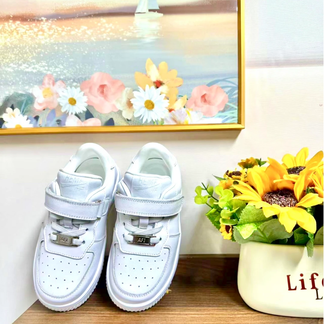 儿童运动鞋秋款头层牛皮小白鞋软底魔术贴休闲鞋女童鞋百搭中大童