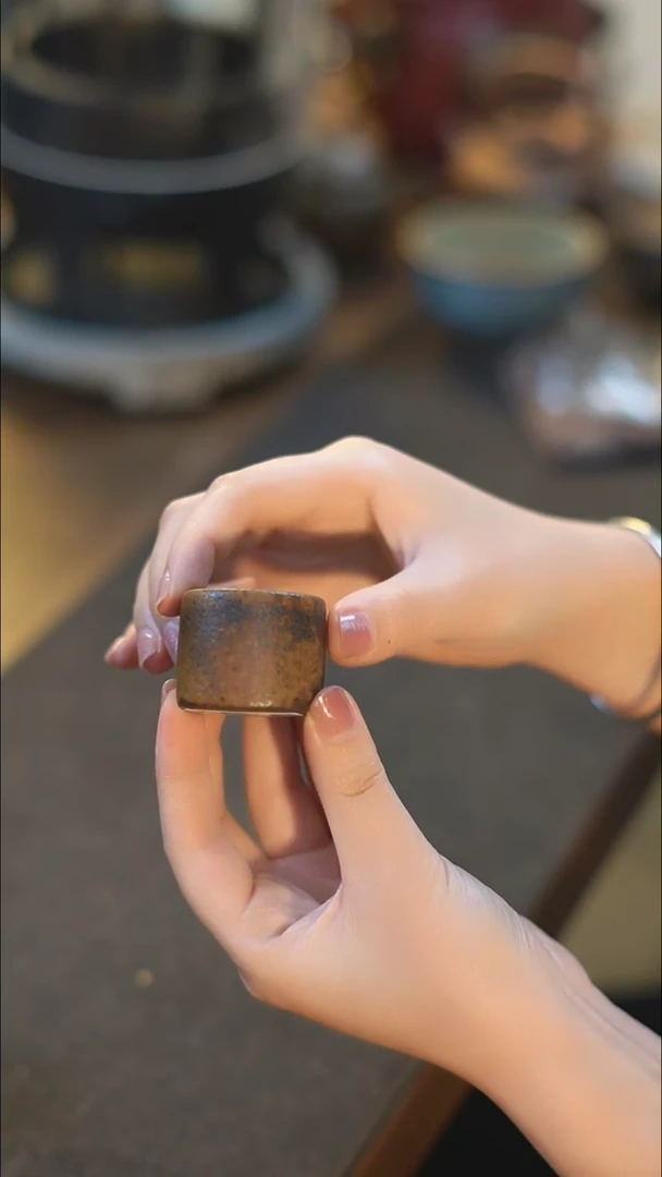 【闪购商品】陶瓷盖置酱釉盖置