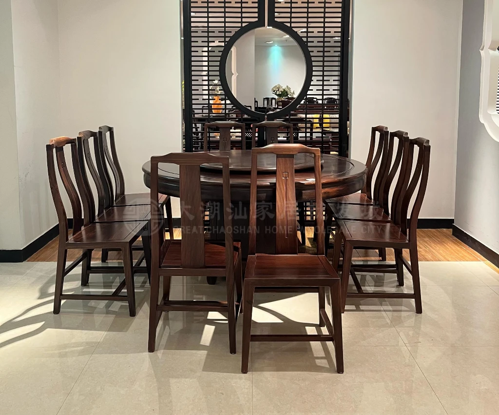 和悦圆台 实木材质 尺寸1.58米 11件套 简约时尚大气 家用餐桌