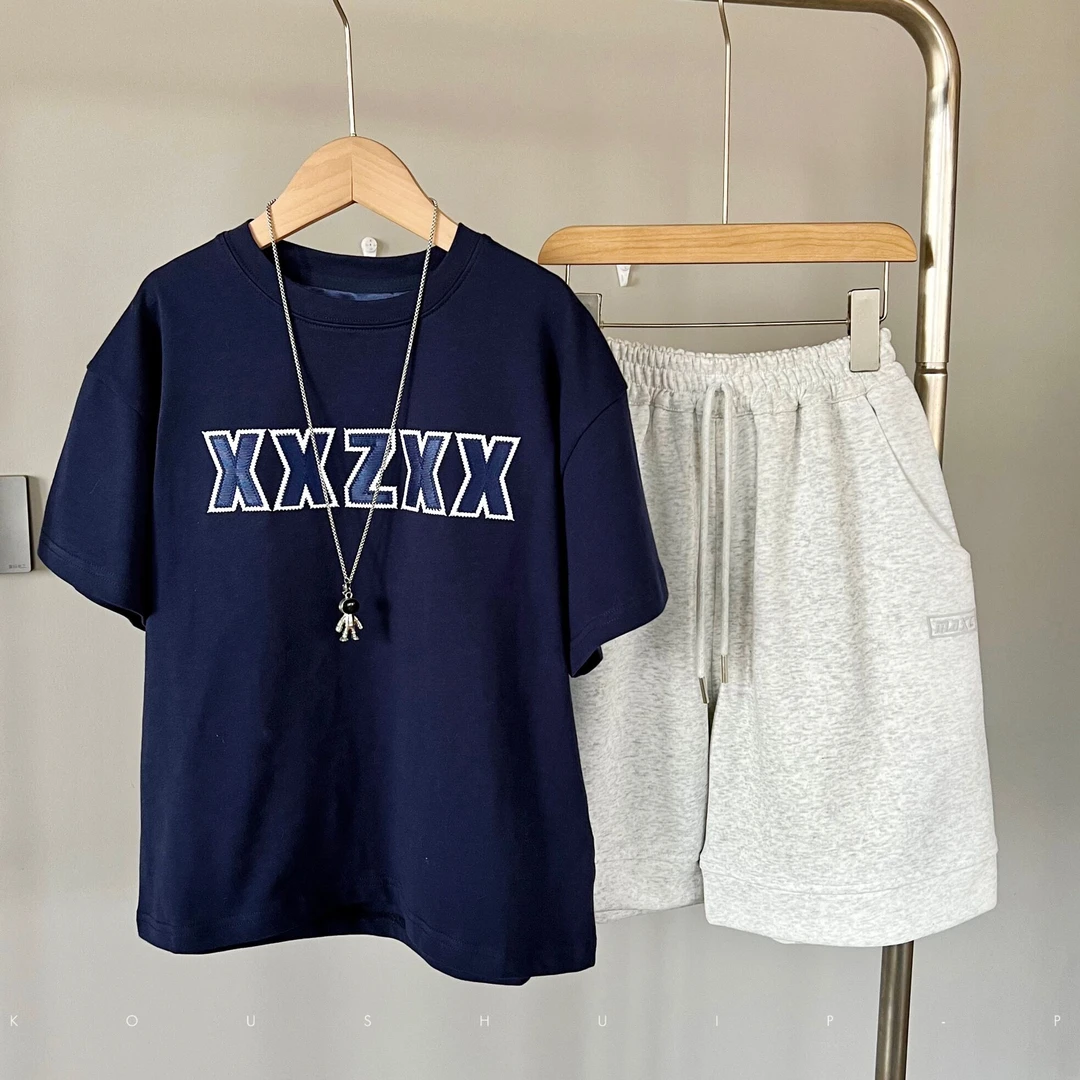 2024时尚男大童百搭T恤洋气宽松休闲新款夏季韩版棉上衣半袖儿童