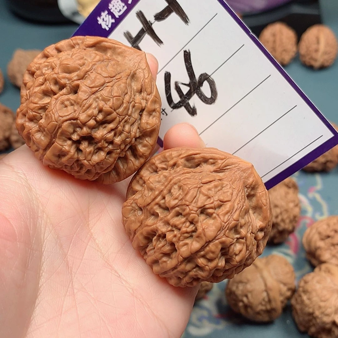 【闪购商品】文玩核桃把件