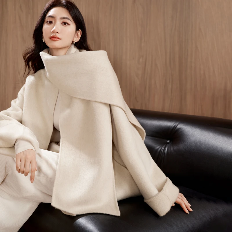 伊芙丽可脱卸围巾驼绒蚕丝羊毛中长款双面呢大衣女冬新高级感