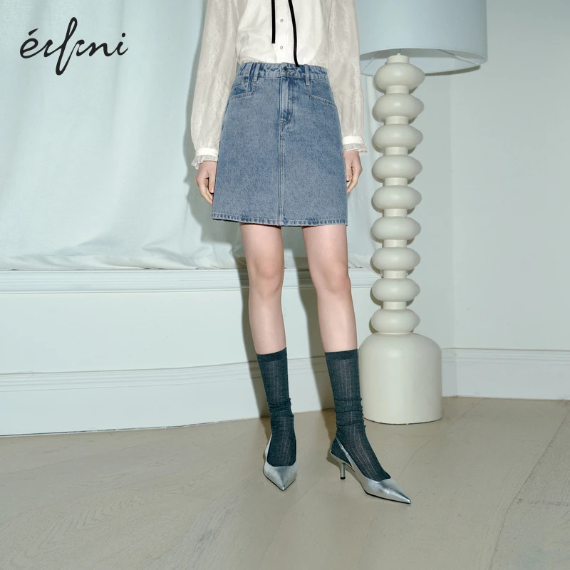 伊芙丽2024春装新款薄荷曼波时髦设计感通勤百搭短款牛仔半身裙女