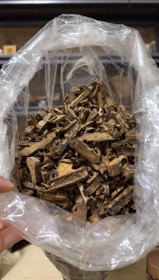 【闪购商品】沉香紫棋沉水浮块料多样性发一份20克