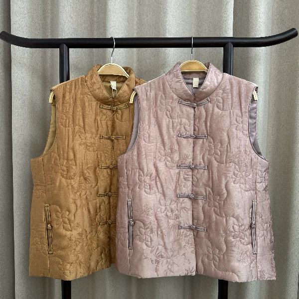 1449新中式手工盘扣夹棉马甲压花百搭气质复古背心加厚保暖坎肩