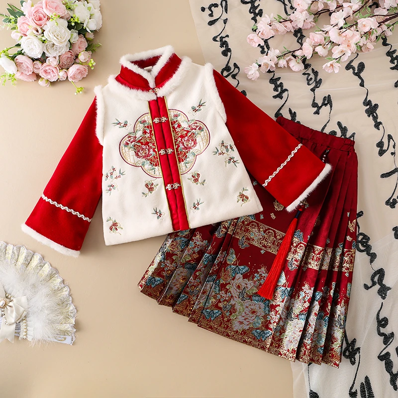 女童拜年服汉服套装冬款2025新款儿童中国风马面裙宝宝拜年服冬装