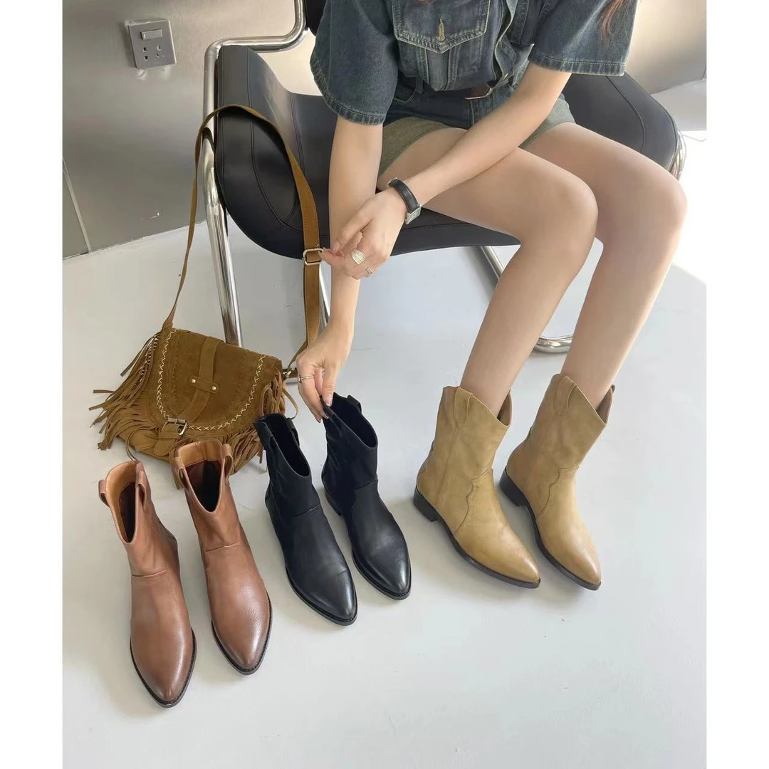 【豆子推荐】23076 秋季新款复古尖头中筒粗跟短靴瘦瘦靴百搭时尚