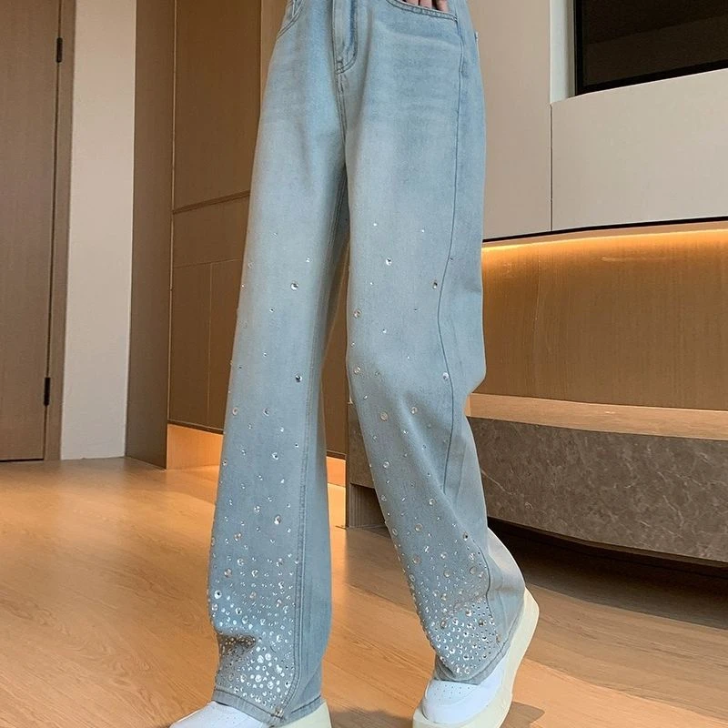 豆子推荐 G8100春秋季新款重工烫钻高腰直筒裤