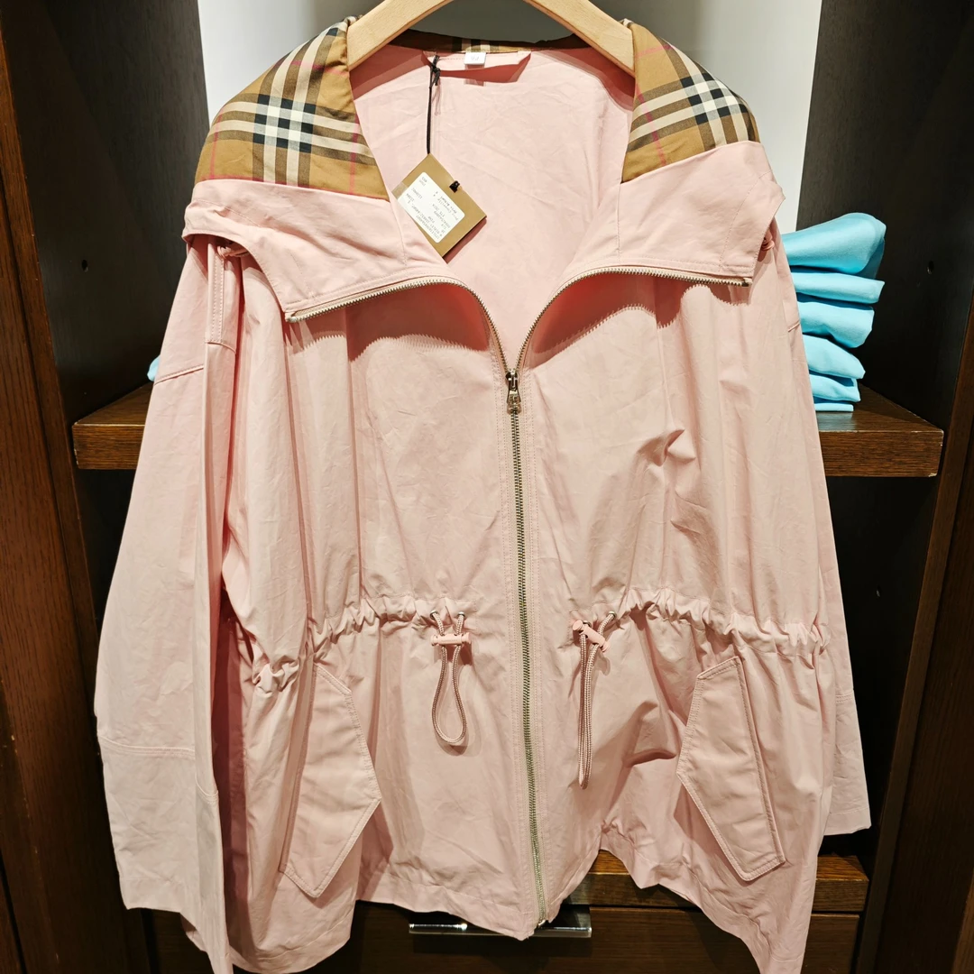 【巴黎直邮】Burberry博柏利 纯色拉链连帽长袖外套女多色80922401