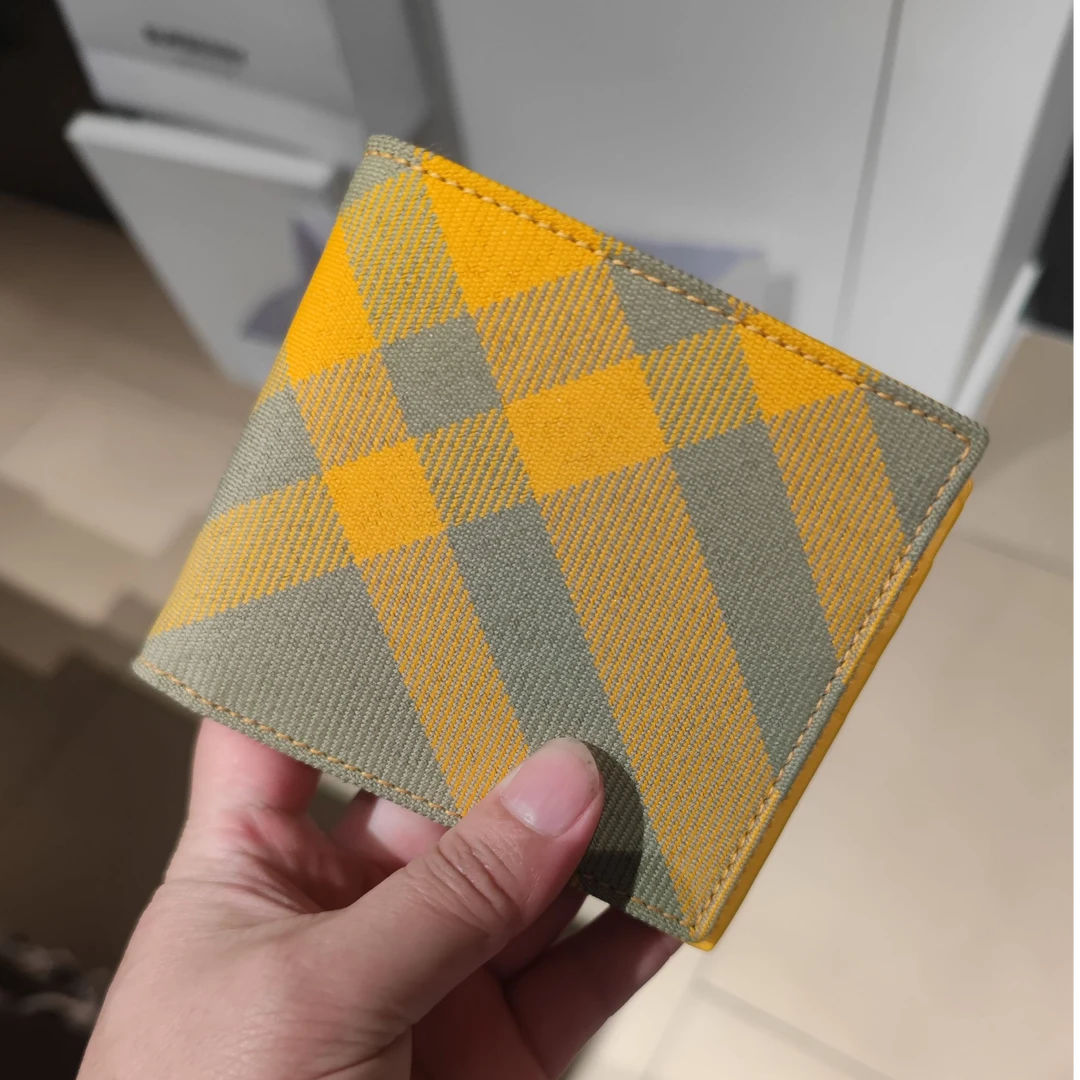 【巴黎直邮】 Burberry博柏利 格纹图案 钱包 女款 黄色 80904571