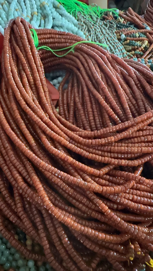 非金属皮质吊坠 小玉