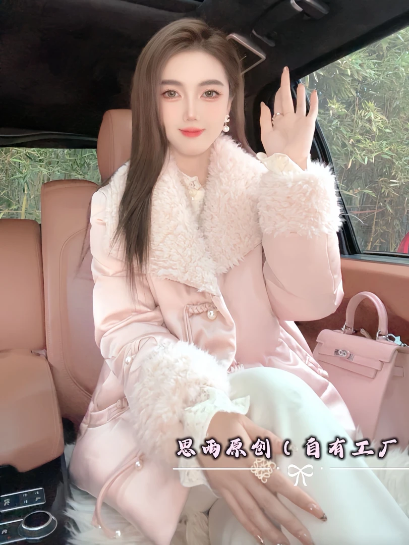 【一见倾心】冬季款加绒加厚气质设计款时尚重工大翻领外套1218