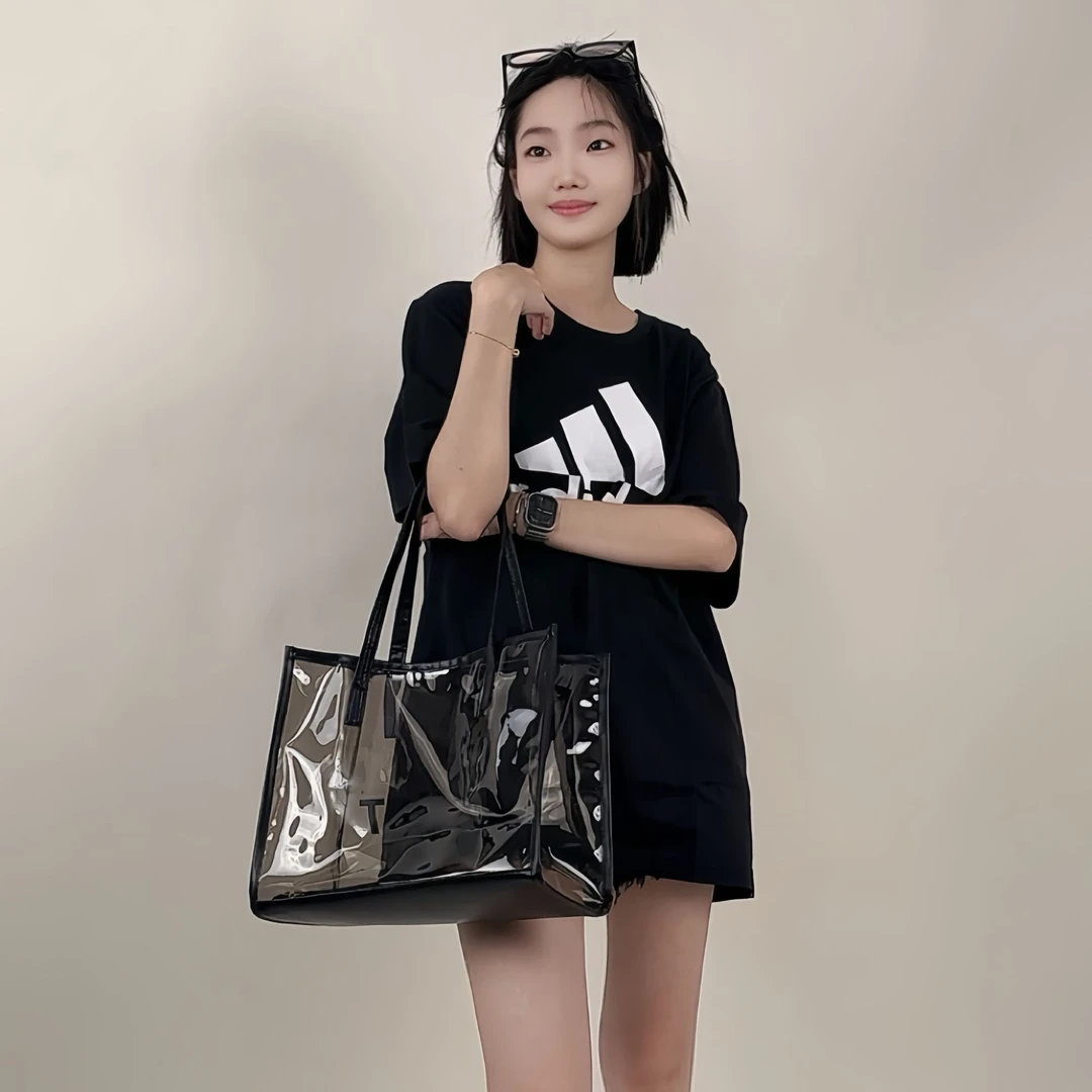 阿迪达斯--男女装夏季款黑色短袖上衣运动休闲宽松透气T恤 GK9120