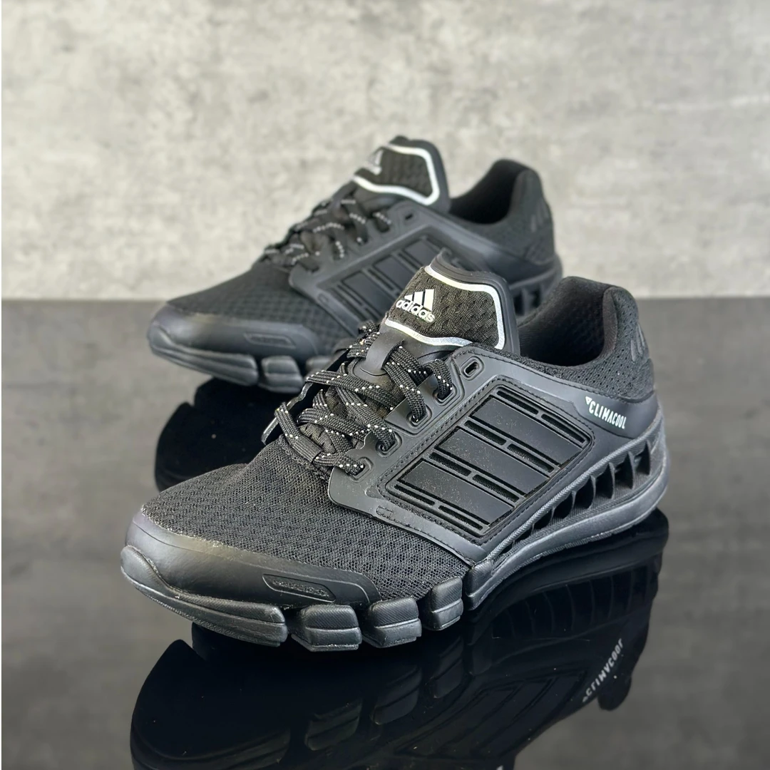 阿迪达斯--正品2024夏季款男女鞋Revolution缓震透气运动鞋IF1019