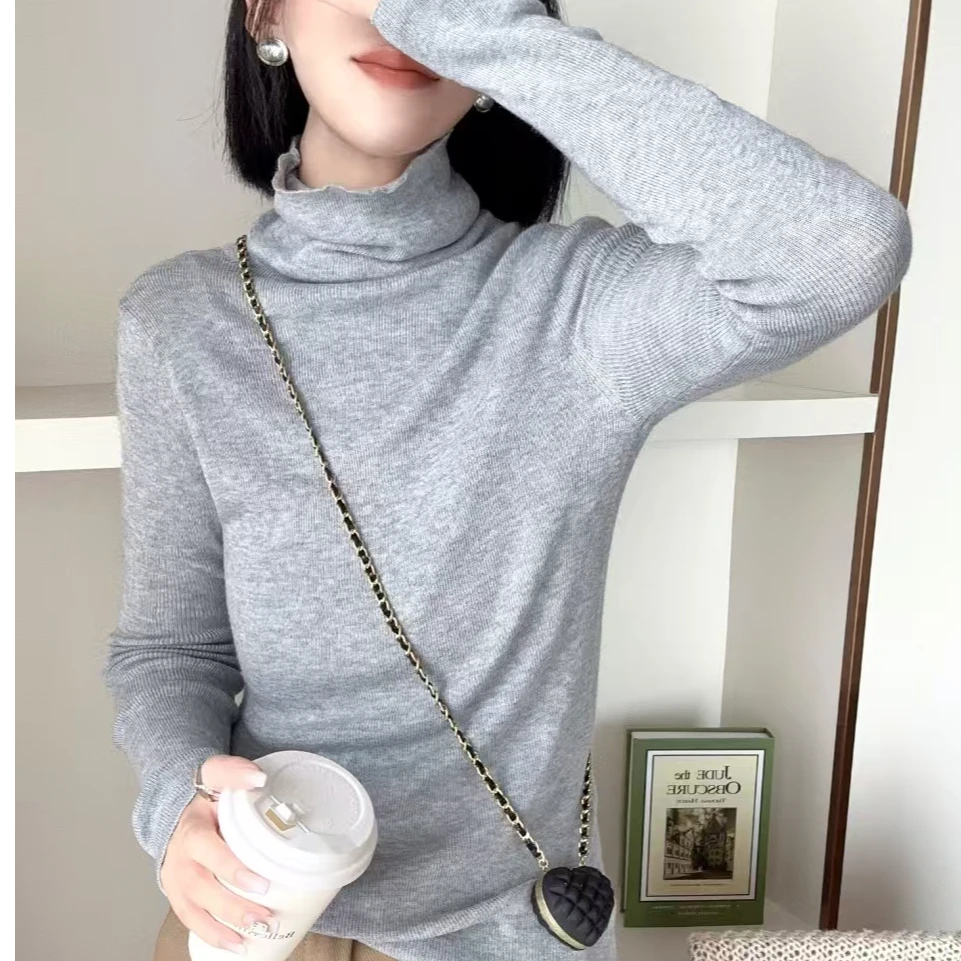 秋冬新款半高领超细羊毛针织衫女软糯亲肤内搭长袖修身网红百搭