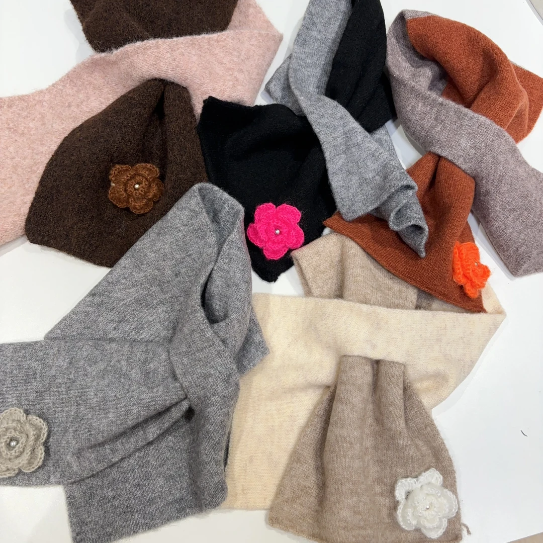 时尚拼色小花围巾